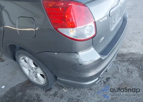 2004 Toyota Matrix Xr из США, поврежденный, VIN 2T1KR32E74C226928